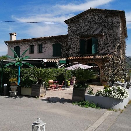 Auberge Les Aromes Grasse Buitenkant foto