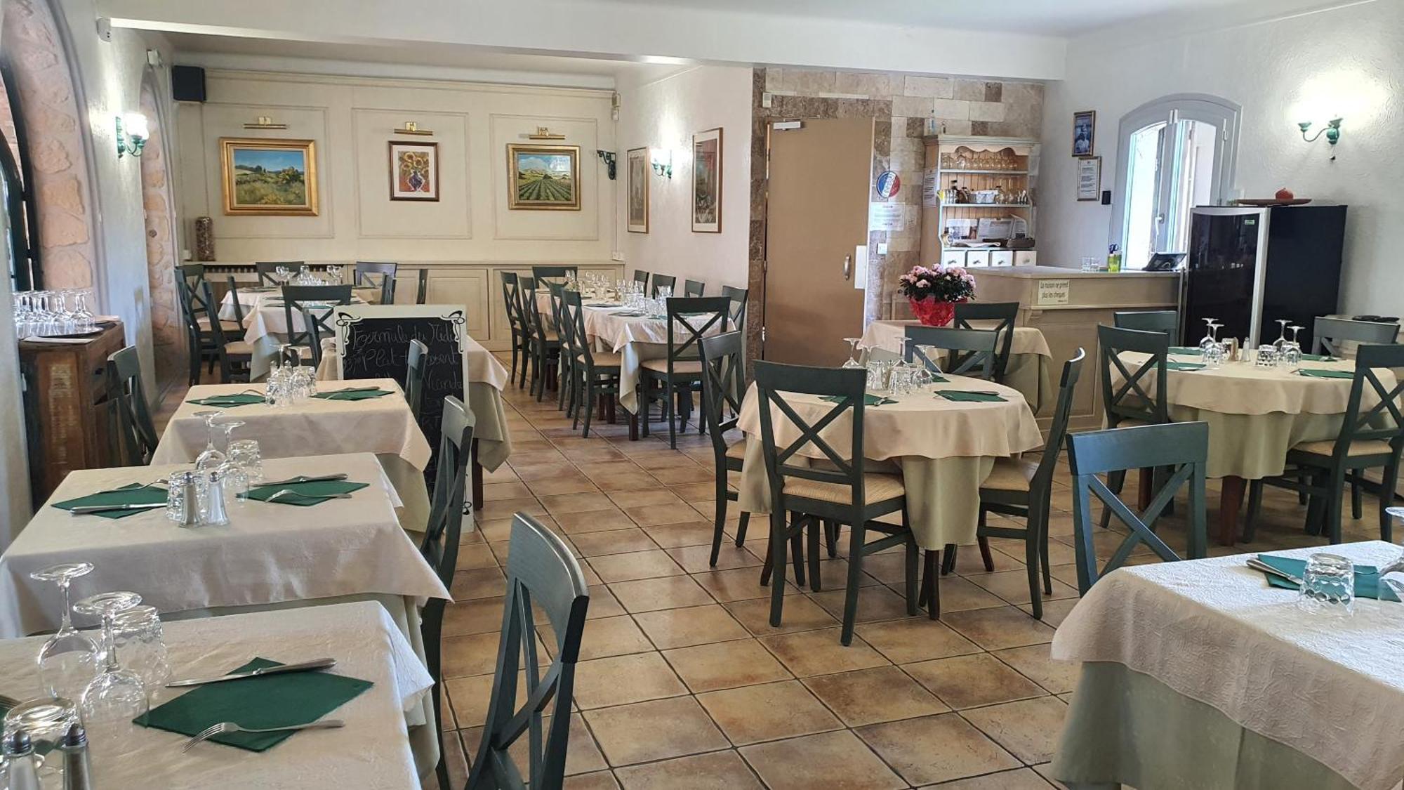 Auberge Les Aromes Grasse Buitenkant foto